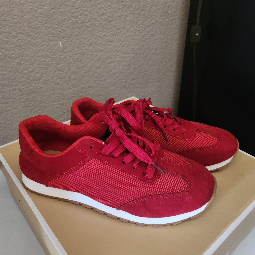 Sneakers 7.5